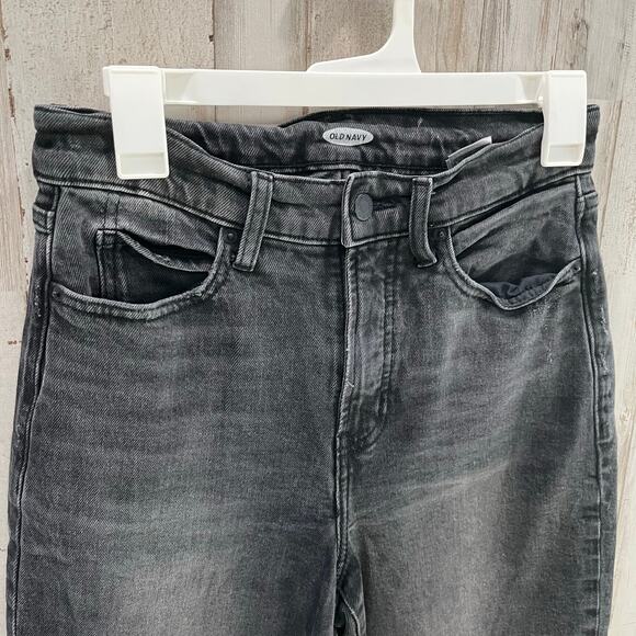 Old Navy Extra High-Waisted Sky-Hi Straight Raw-Hem Black Jeans for Women 4 - Picture 2 of 8